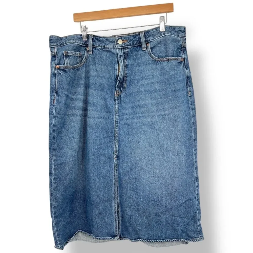 Old Navy High Rise Secret Smooth Pockets Denim Skirt‎ with Front Slit Sz. 18